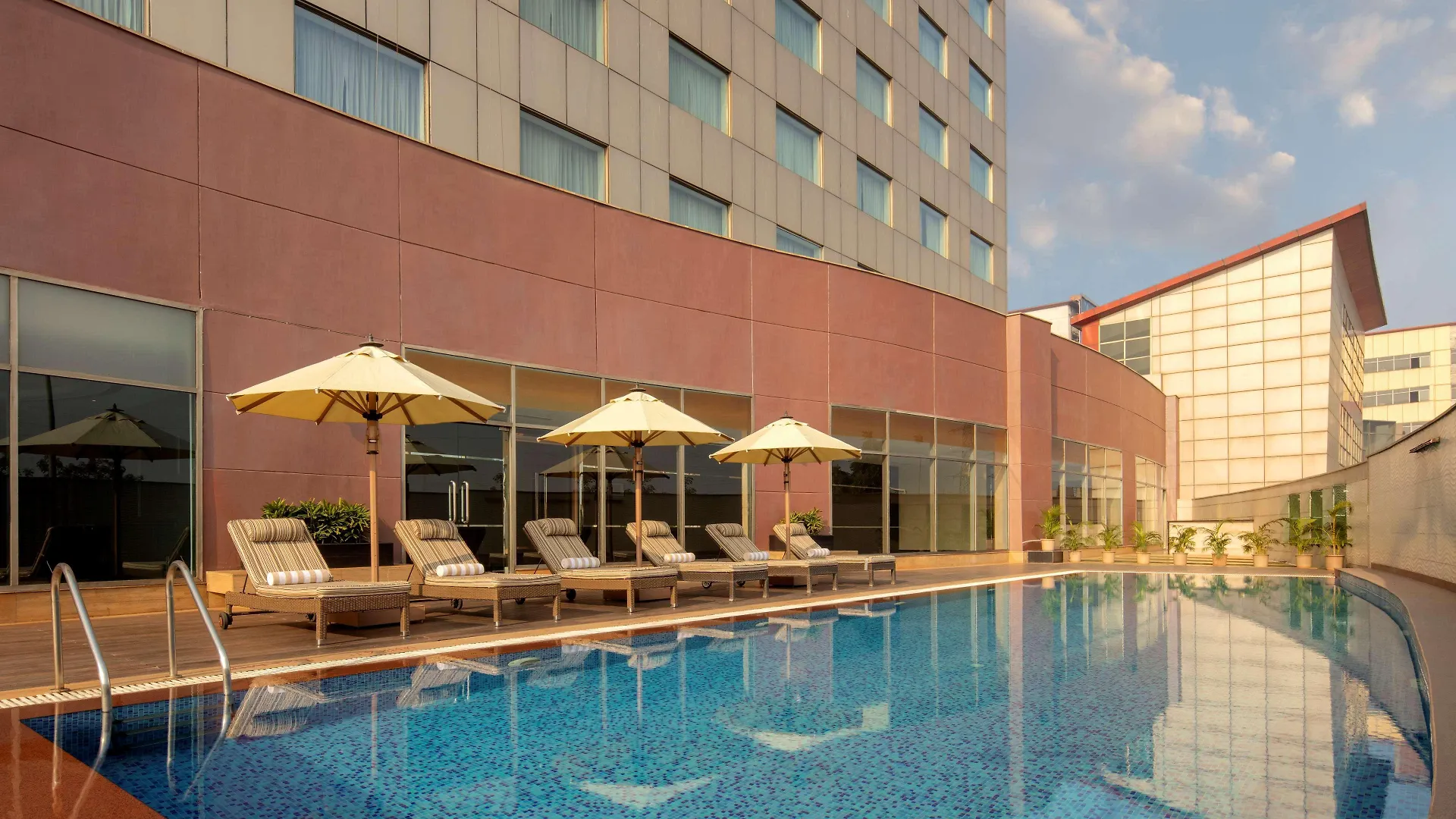 Radisson Gurugram Udyog Vihar Hotel Gurgaon